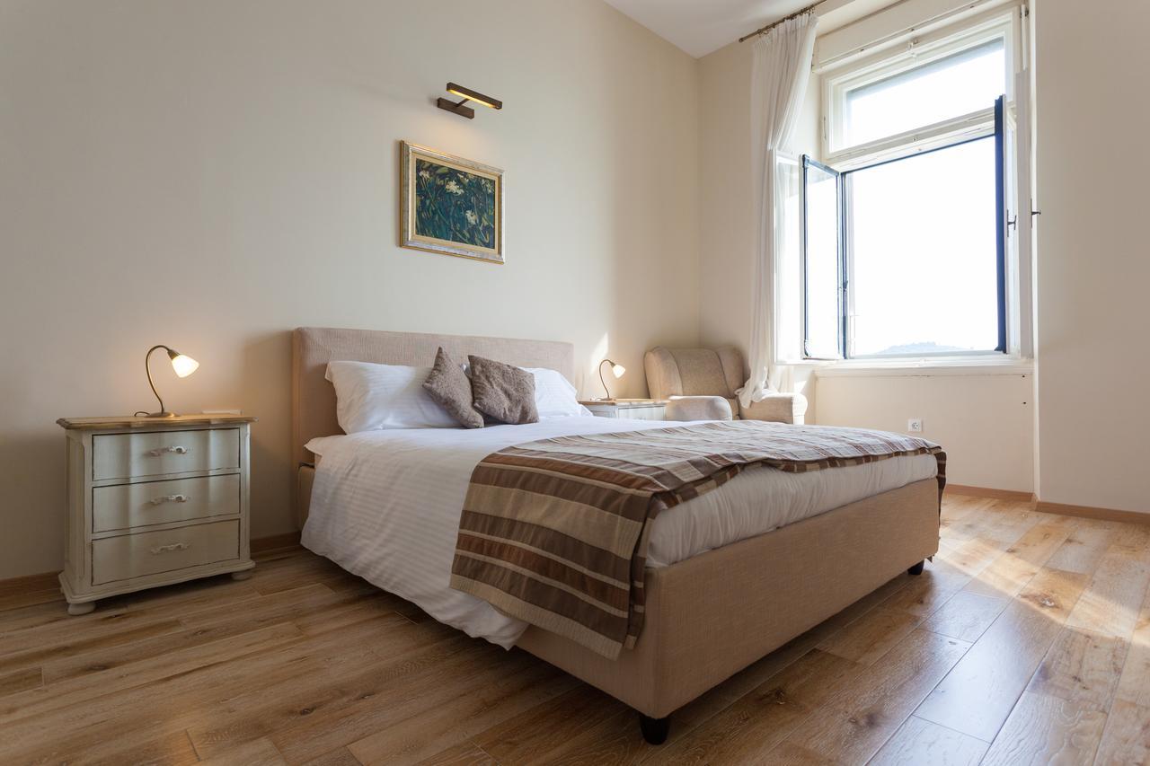 Luxury Beachfront Apartment Banje دوبروفينك المظهر الخارجي الصورة